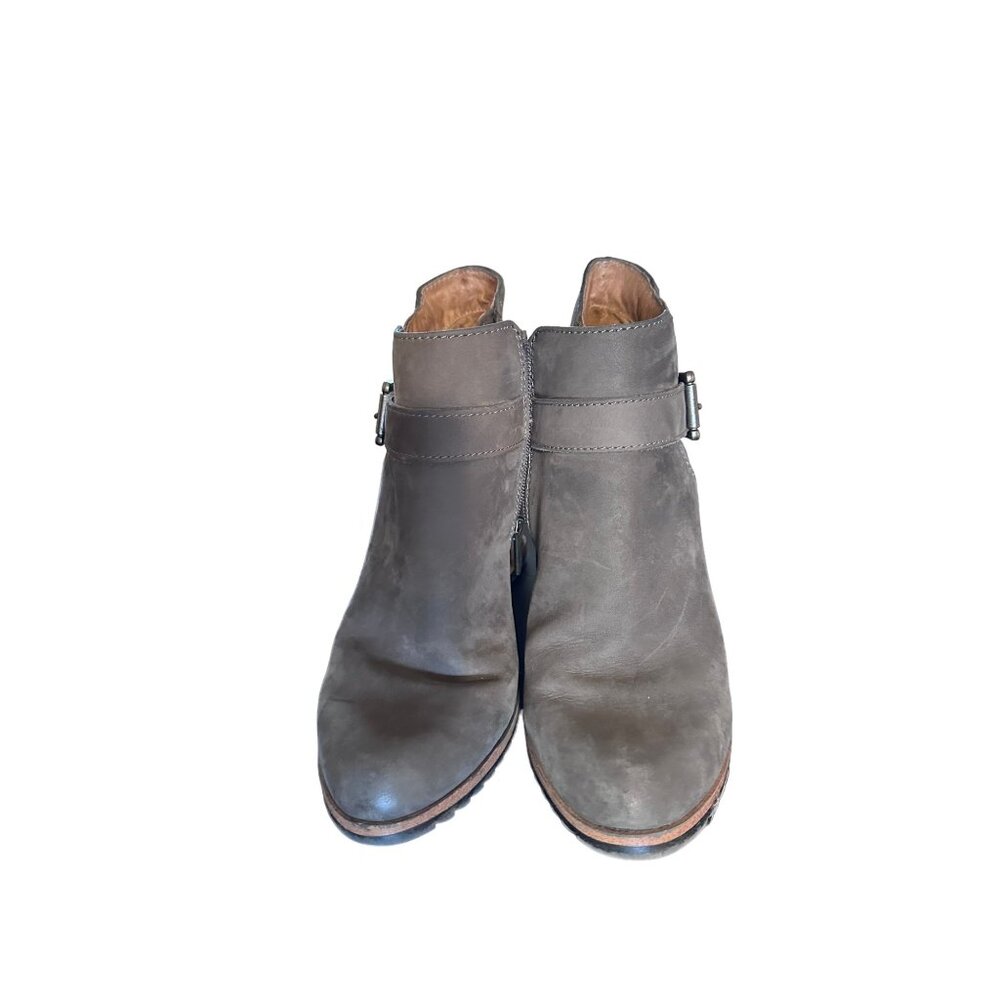 👗 2/$30 👗 Caslon Gray Ankle Wedge Boots with Faux Side Buckle sz 37M